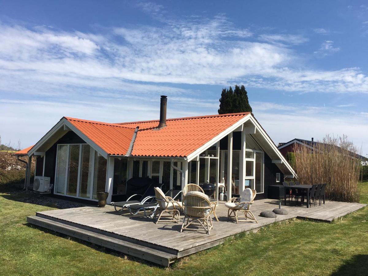 Two-Bedroom Holiday Home For 6 In Vemmingbund Broager Exterior photo